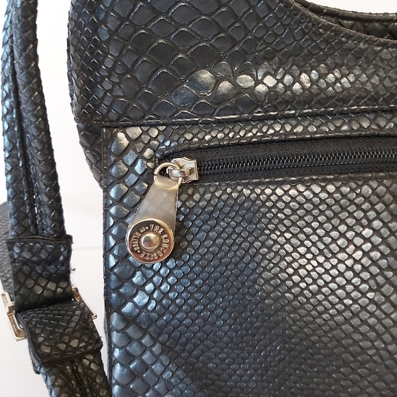 Crocodile hand bag by OLIVER made in Italie - Picture 6 of 14